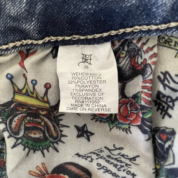 Ed Hardy Women’s Heart Eagle Embroidered Denim Cut Off Shorts Jorts Size 26 - Picture 7 of 16